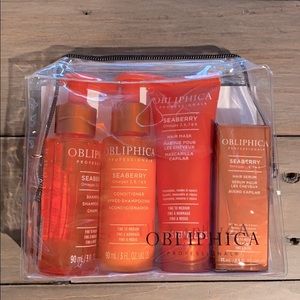 NWT travel haircare set